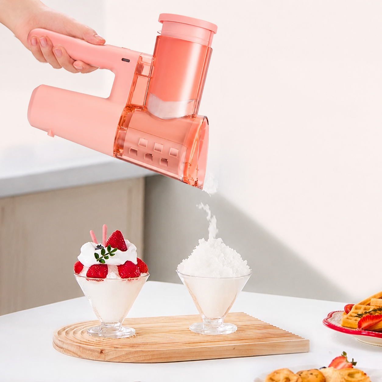 π Wireless Ice Shaver: 3s to snow cones, No more bulky blenders!