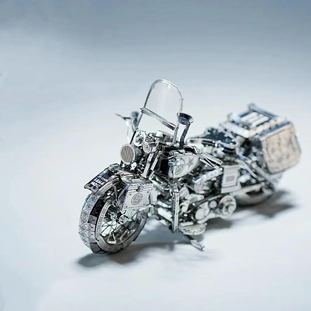 Silver 3D Metal Assembly Puzzle