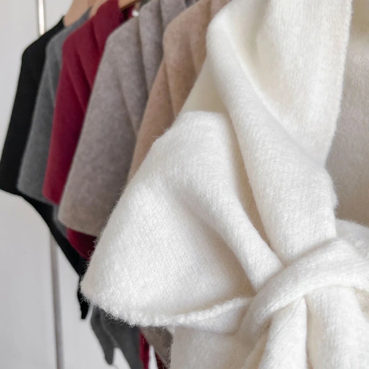 Women's Soft Cashmere Scarf – Cozy Solid-Color Shawl for Everyday Wear