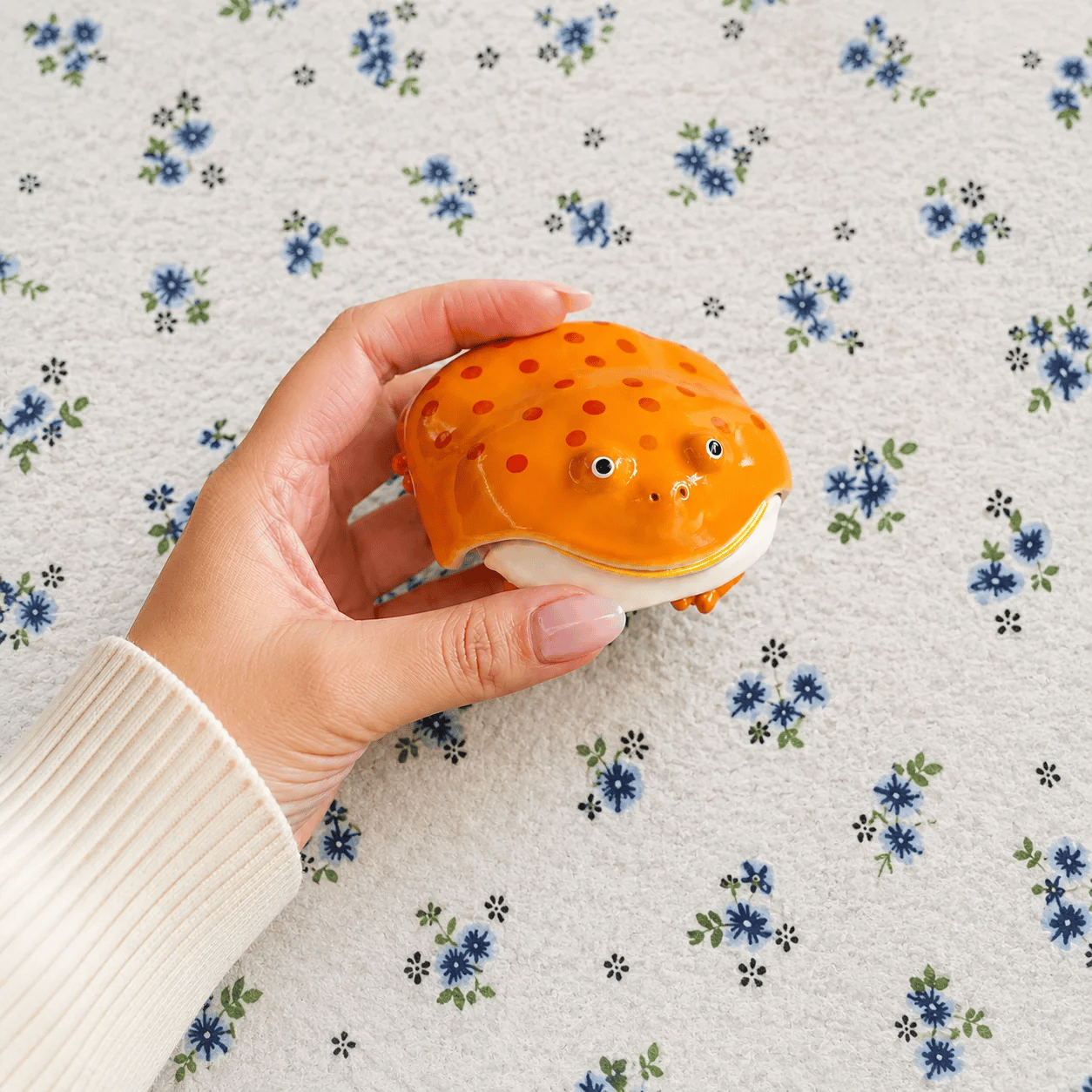 🐸Froggy Pods | The Cutest Pop-Open Earbud Case