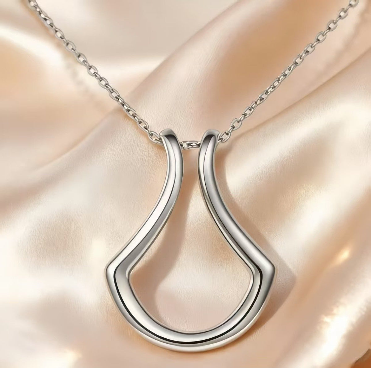 ✨ Ring Holder Necklace