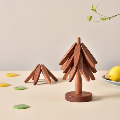 Natural Tree Trivet Set - 4 Wooden Trivets & 1 Stand Like a Christmas Tree