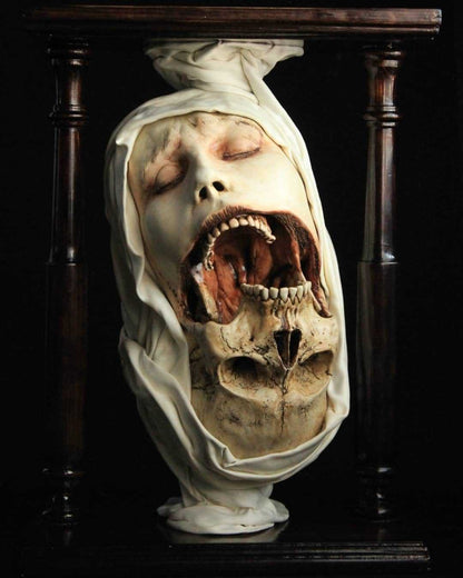 💀 Transfiguratio Mortis Statue 🖤