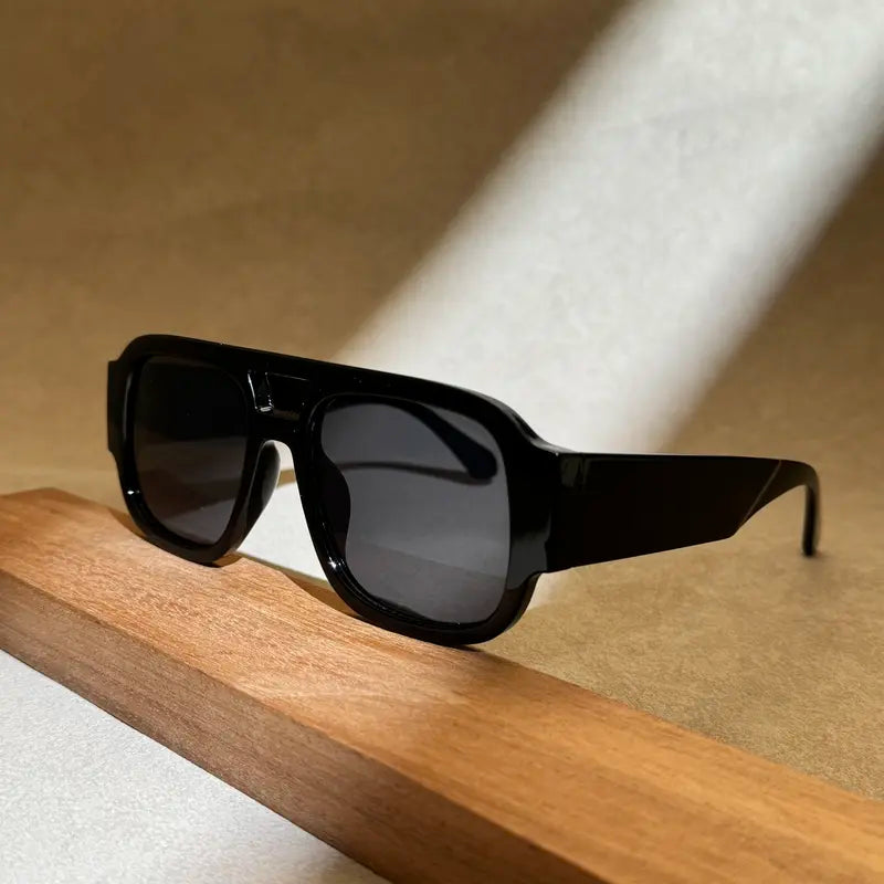 Stylish Aviator Sunglasses for Men and Women