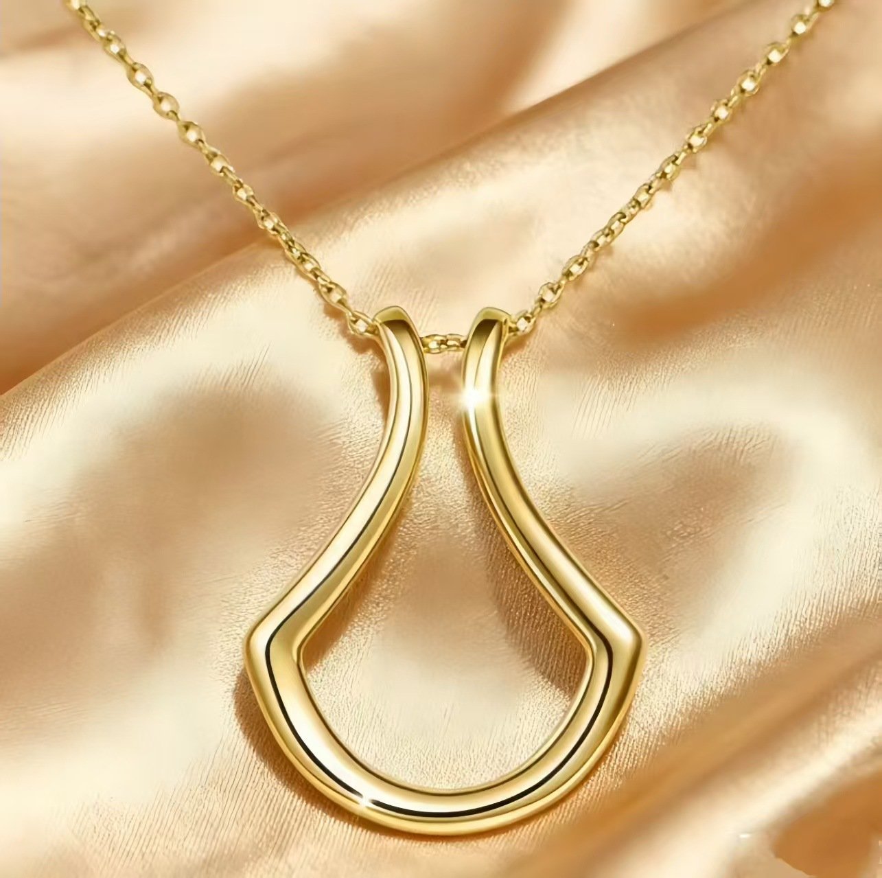 ✨ Ring Holder Necklace